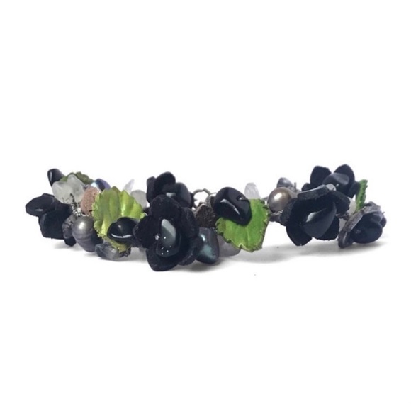 New Handmade Handcrafted Genuine Leather Flower Bracelet - Picture 3 of 5